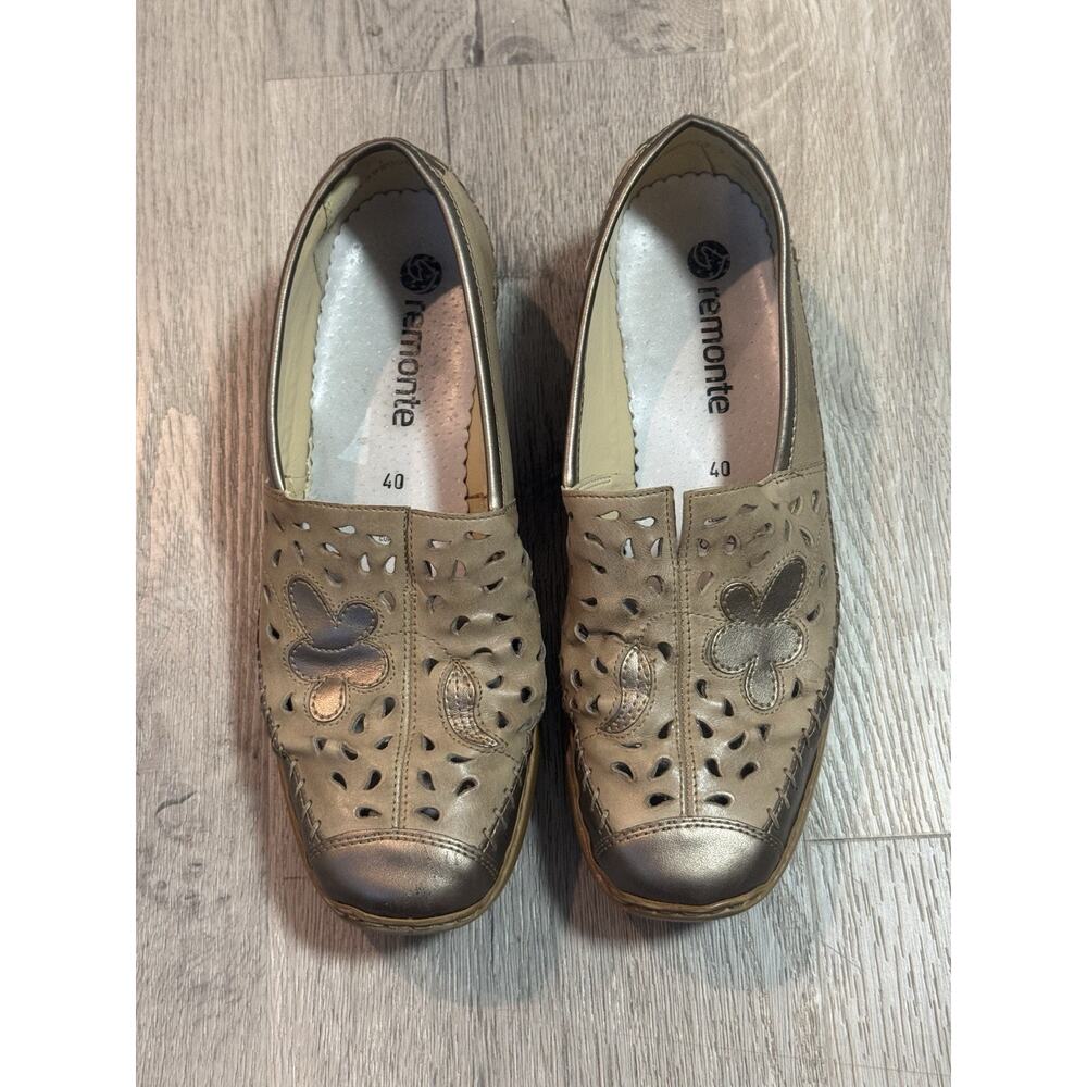 Remonte Women’s Sz 40 Slip On Shoes Gold Leather
